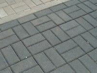 Kostka brukowa Polbruk Holland czerwona i grafitowa 6x10x20 cm